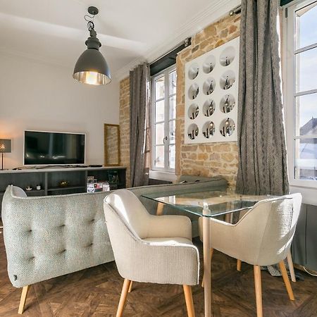 Appartement Le Saint B au pied de la Cathédrale saint Bénigne à Dijon Extérieur photo